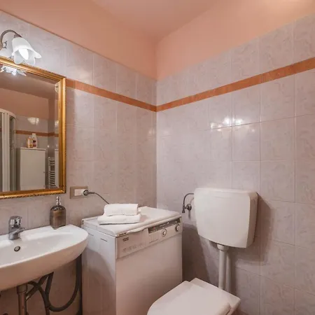 Apartment Dante States Florence