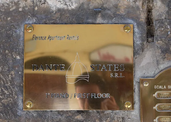 단테 스테이츠 아파트먼트 *