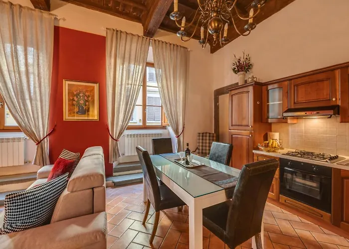 아파트 단테 스테이츠 아파트먼트 *